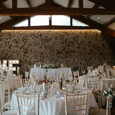 Wedding News: Glen Lodge is a neutrally decorated wedding venue filled with natural light